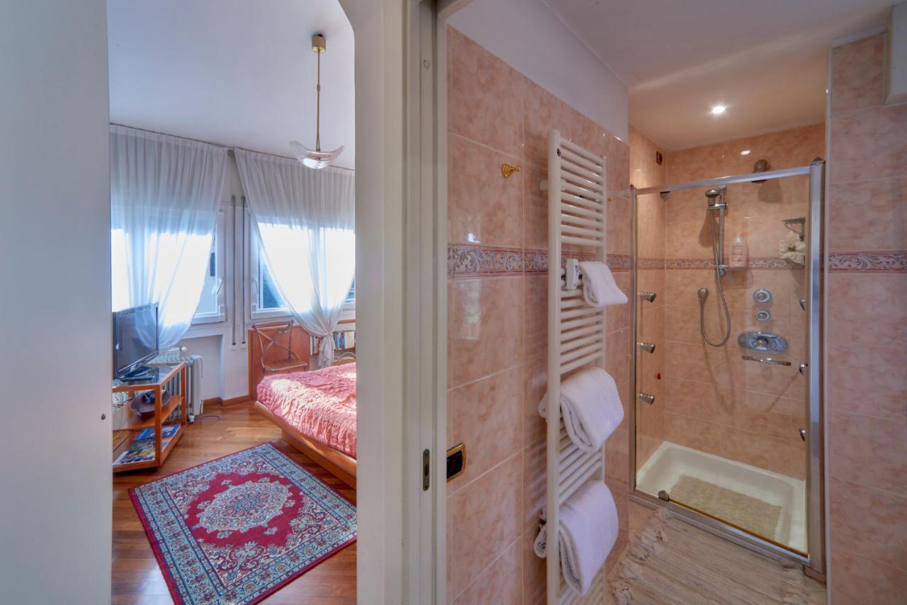 Bed and Breakfast Tosca House à Varenna Extérieur photo