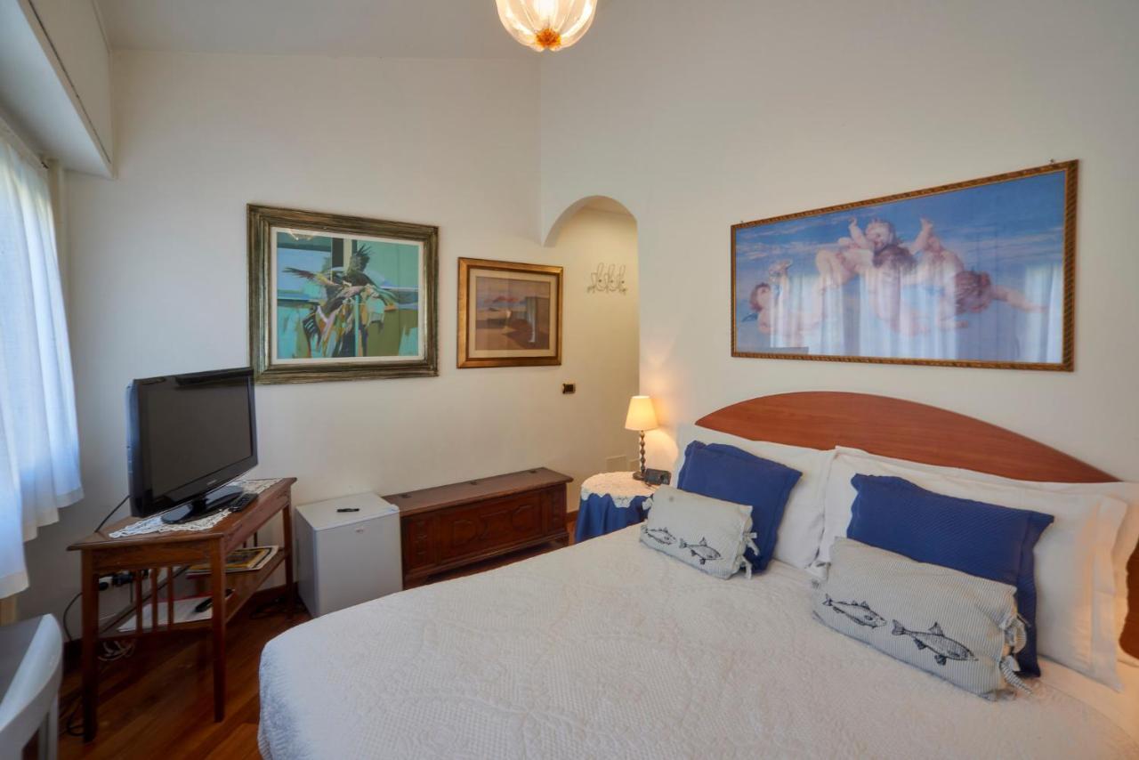 Bed and Breakfast Tosca House à Varenna Extérieur photo